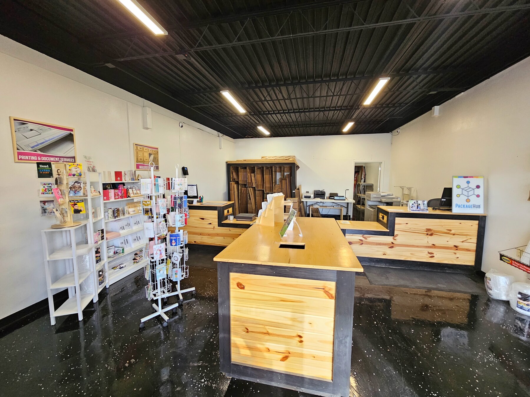 Route 66 Pack n Ship store interior